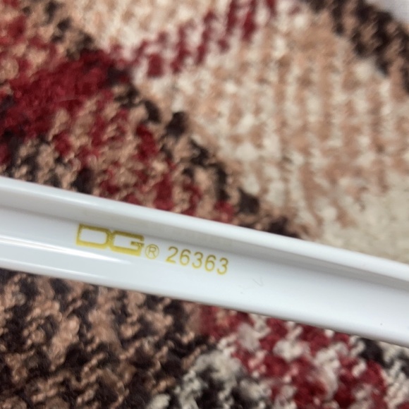 NWT DG White Framed Ladies Sunglasses - Picture 6 of 14